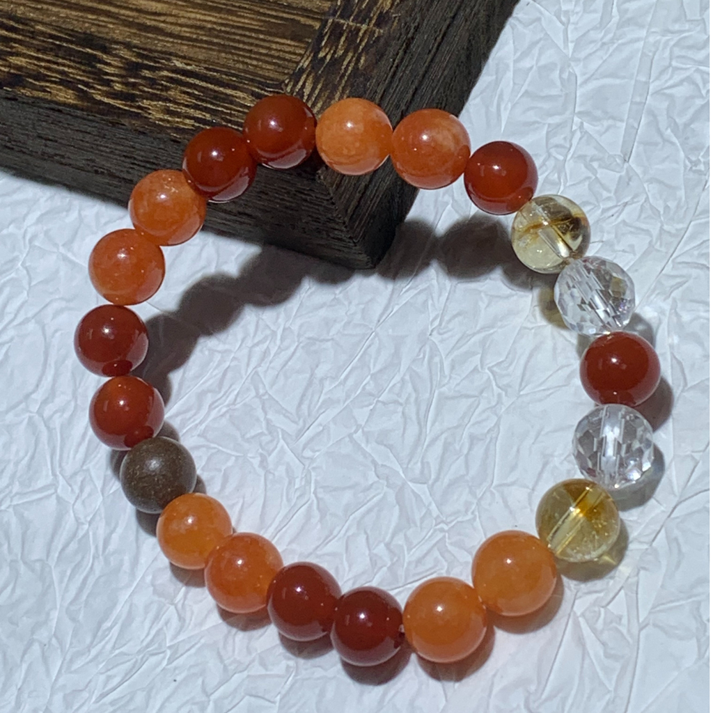 Lion's Blessing · Multi-Treasure Bracelet: Courage, Wealth, and Tibetan Aromatherapy