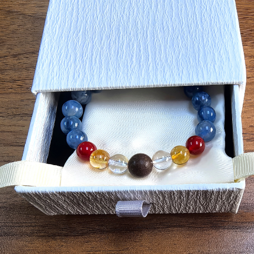 Palace Moat · Quiet Flow Kyanite Bracelet with Handcrafted Tibetan Incense Bead（water）